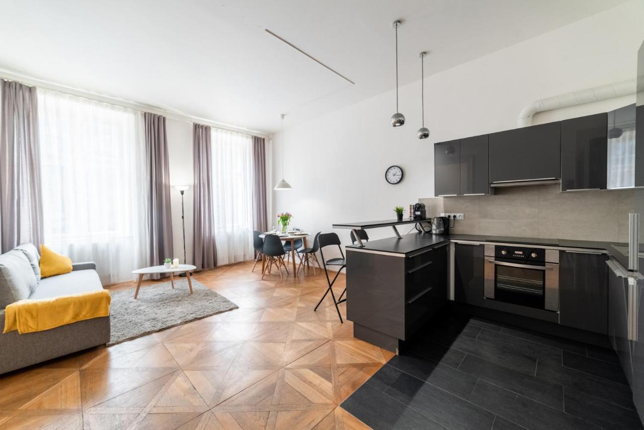 Exclusive Apartment Near Kafka'S Head Прага Экстерьер фото